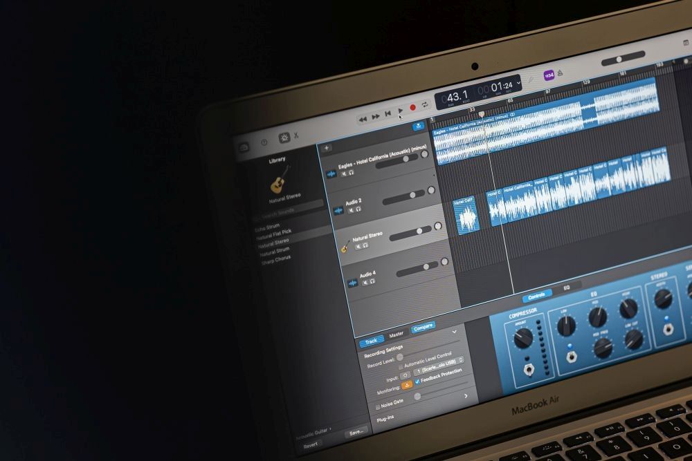 Live music for weddings, Wedding musicians for hire, Guitarist for all events, Jazz music for all occasions, Guitarrist for exhibitions